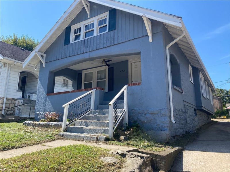 2906 Bales Ave, Kansas City, MO 64128