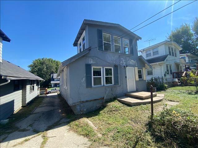 2906 Bales Ave, Kansas City, MO 64128