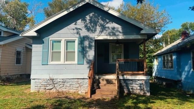 2908 61st St, Kansas City, MO 64130