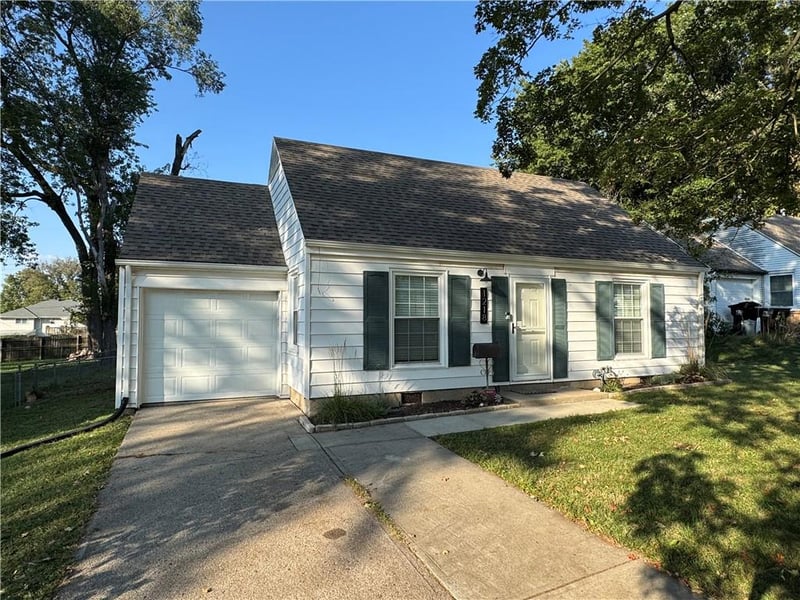 1218 25th Ter, Independence, MO 64052