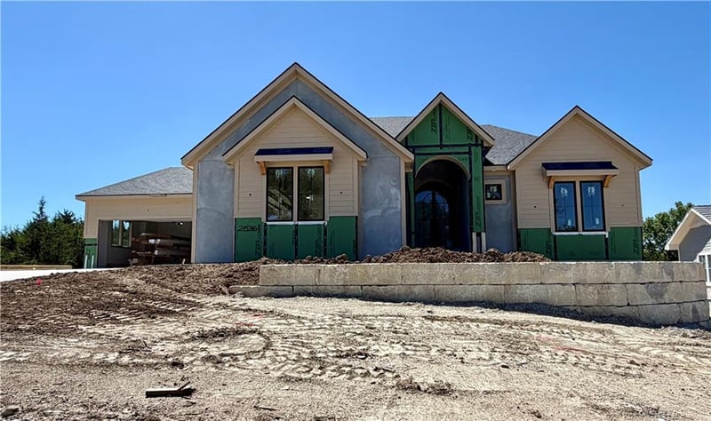 25361 107th Ter, Olathe, KS 66061