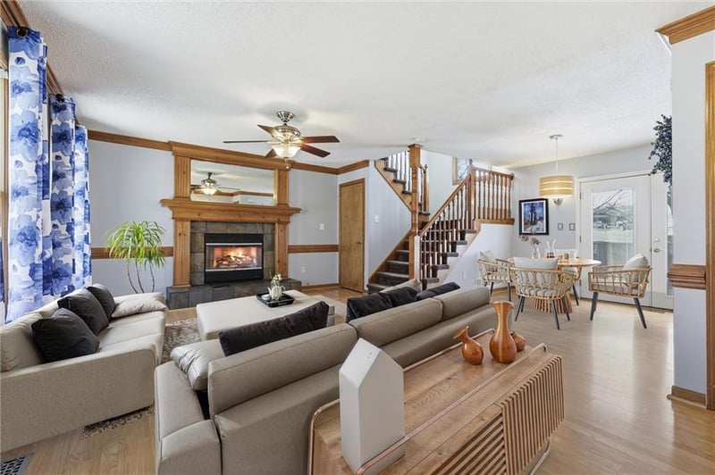 5212 Hedges Ave, Kansas City, MO 64133