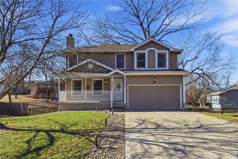 5212 Hedges Ave, Kansas City, MO 64133