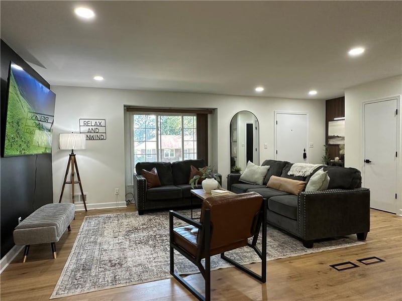 12108 57th Ter, Kansas City, MO 64133