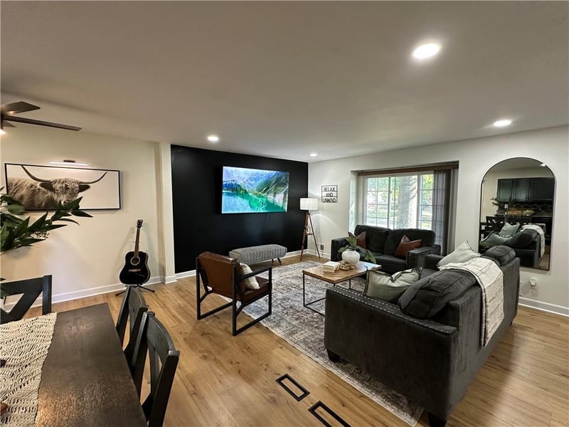 12108 57th Ter, Kansas City, MO 64133