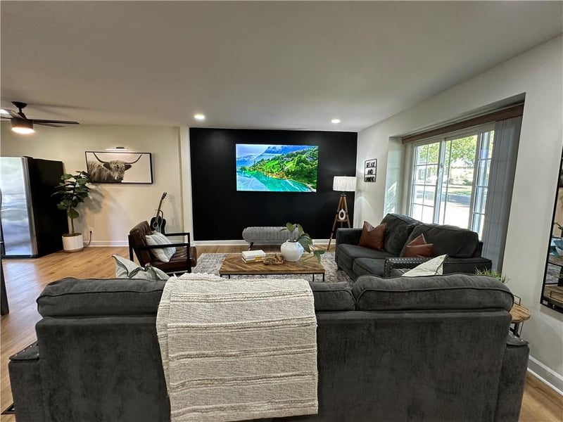 12108 57th Ter, Kansas City, MO 64133