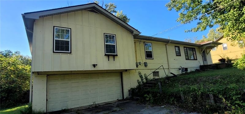 2740 59th St, Kansas City, KS 66104