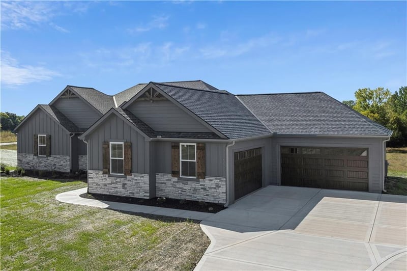 16581 Olive St, Basehor, KS 66007