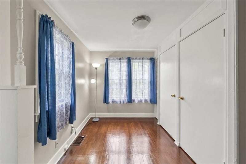 1616 Pollard Ave, Independence, MO 64055