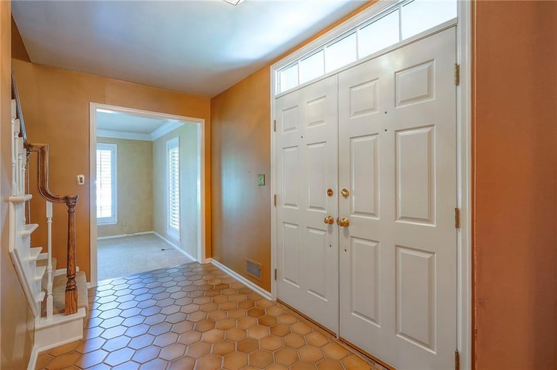 9015 Outlook Dr, Overland Park, KS 66207