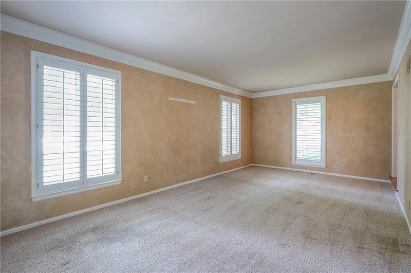 9015 Outlook Dr, Overland Park, KS 66207