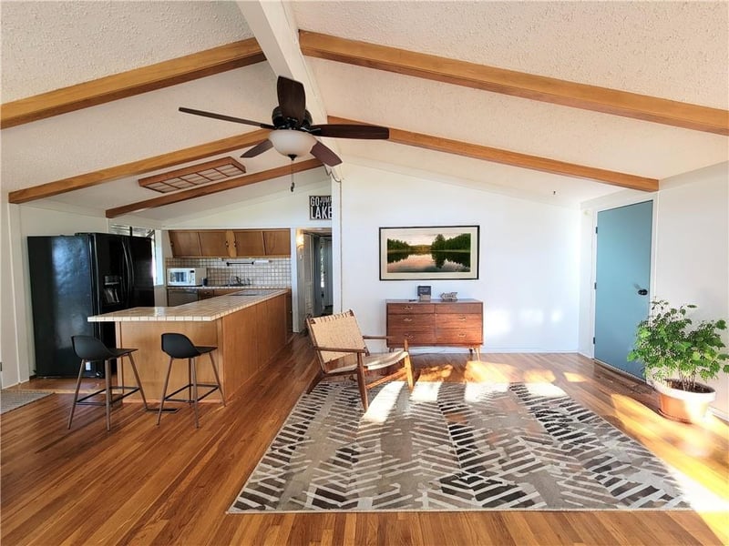 72 C St, Lake Lotawana, MO 64086