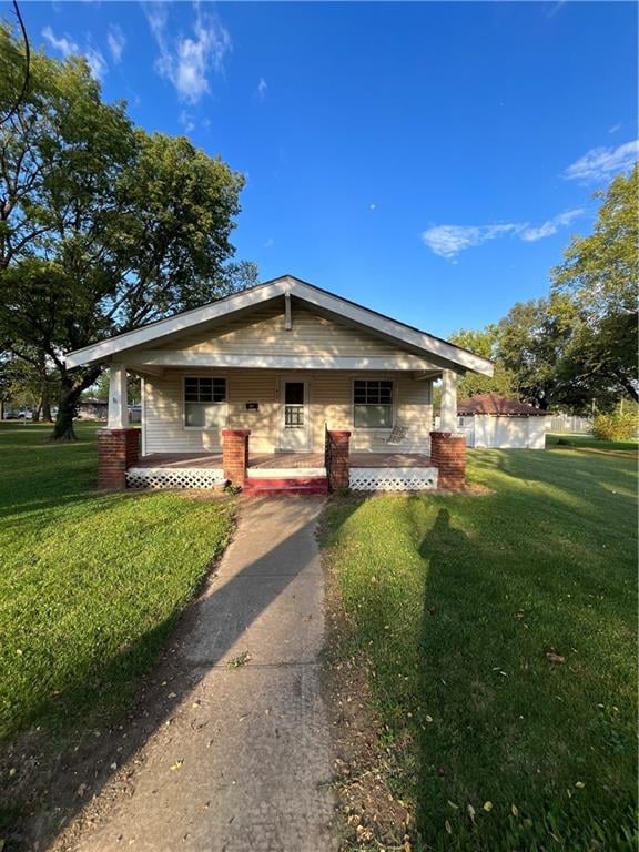 412 N 9th St, Humboldt, KS 66748