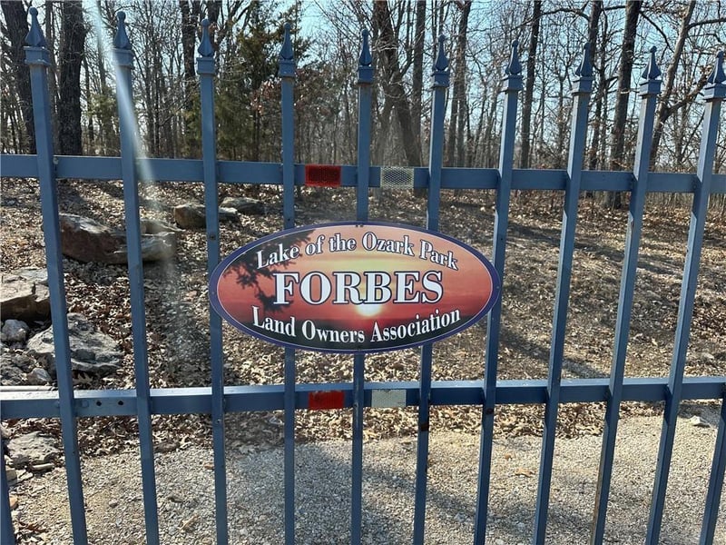 Off Kip Dr, Edwards, MO 65326