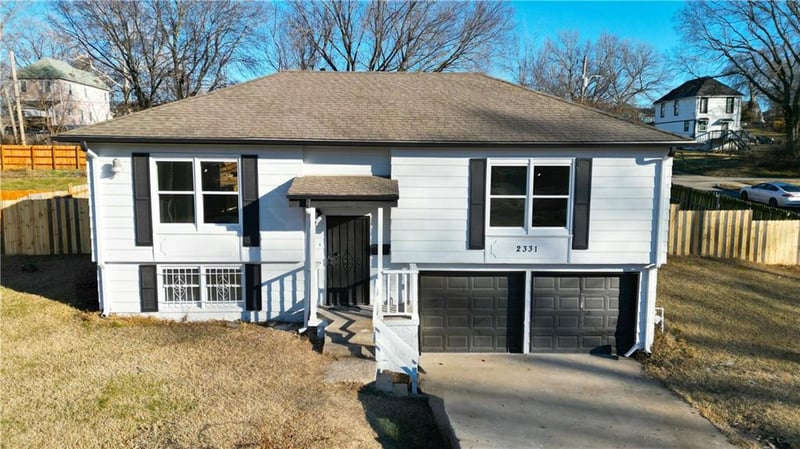 2331 Montgall Ave, Kansas City, MO 64127