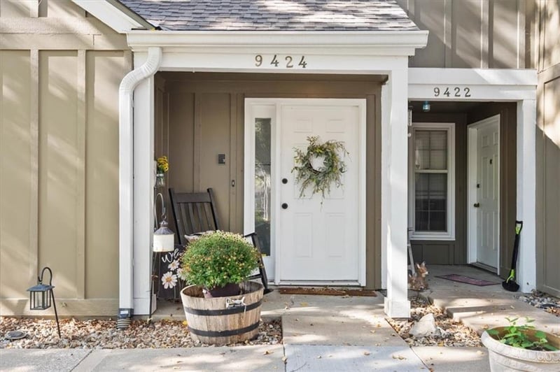 9424 W 122nd St, Overland Park, KS 66213