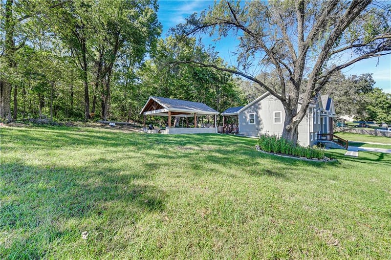 2000 N 53rd St, Kansas City, KS 66104