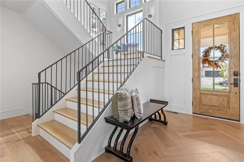 10708 W 142nd St, Overland Park, KS 66221