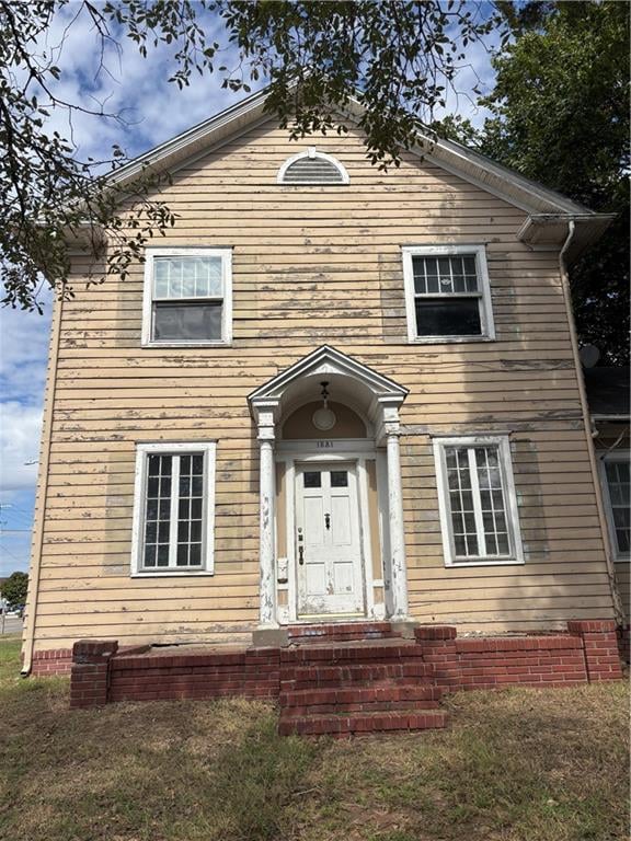 218 16th St, Parsons, KS 67357