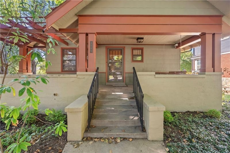 4166 Cambridge St, Kansas City, KS 66103