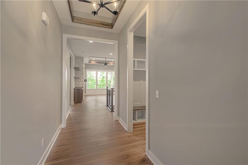 4935 Martin St, Riverside, MO 64150