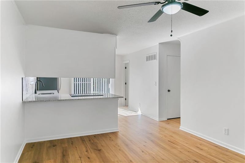 3707 67th Ter, Kansas City, MO 64119