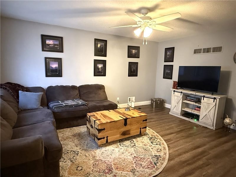 1504-06 Sunset St, Blue Springs, MO 64015