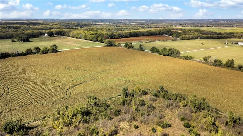38939 387th Rd, Lane, KS 66042