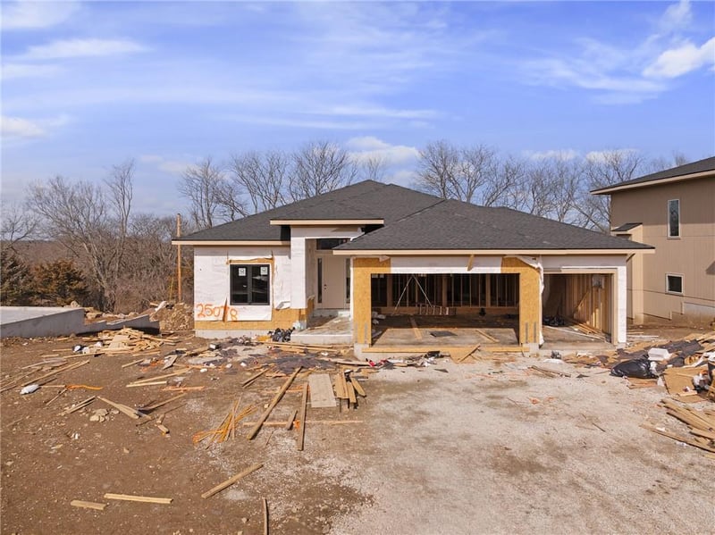 25078 141st St, Olathe, KS 66061