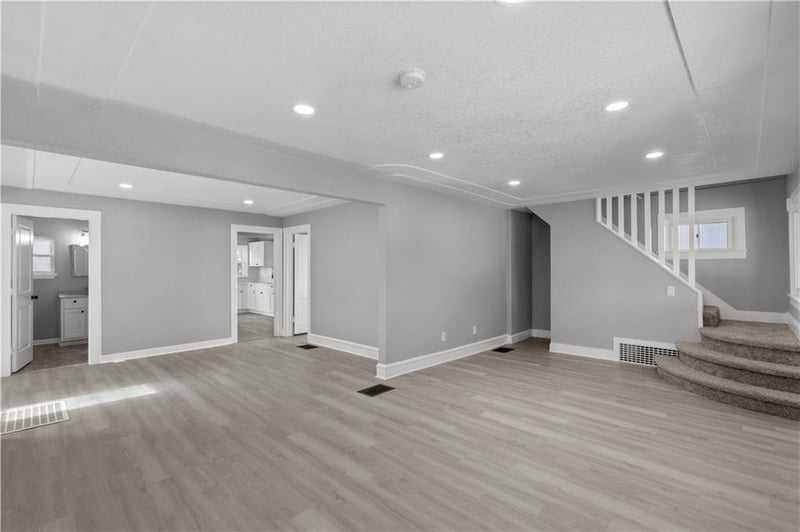 620 Huttig Ave, Independence, MO 64053