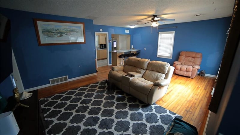 202 Ne 76th Ter, Gladstone, MO 64118