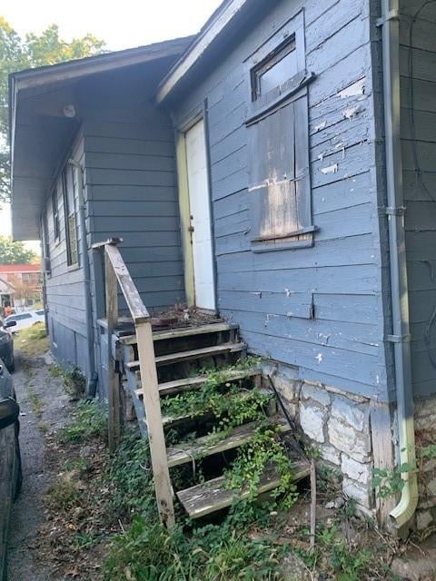 4280 62nd St, Kansas City, MO 64130