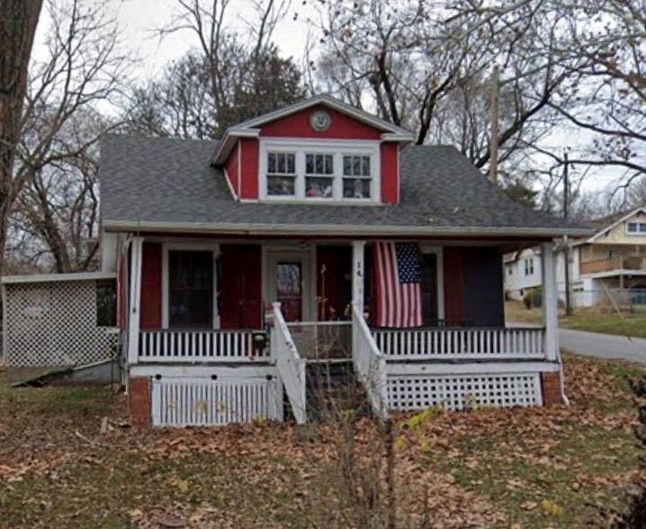 144 Hardy Ave, Independence, MO 64053