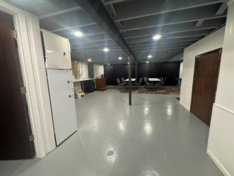 1300 Askew Ave, Kansas City, MO 64127