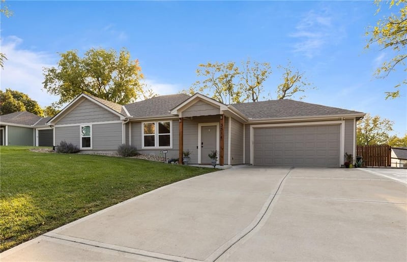 3514 NE Monterey Ave, Kansas City, MO 64117