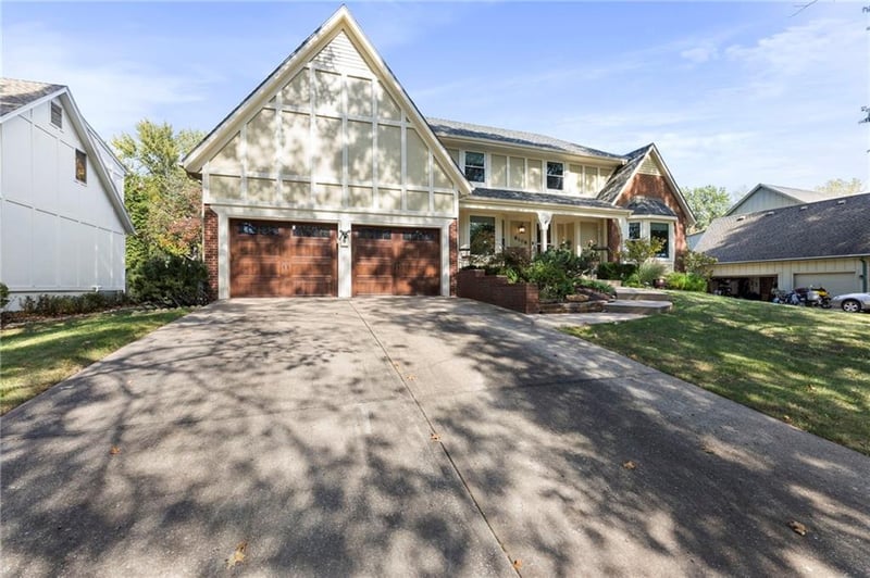 8108 98th Ter, Overland Park, KS 66212