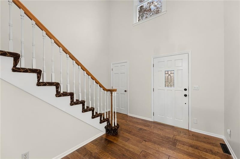 8108 98th Ter, Overland Park, KS 66212