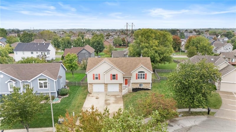 7808 109th Cir, Kansas City, MO 64157