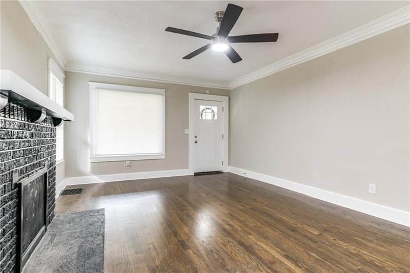 2837 Parkwood Blvd, Kansas City, KS 66104