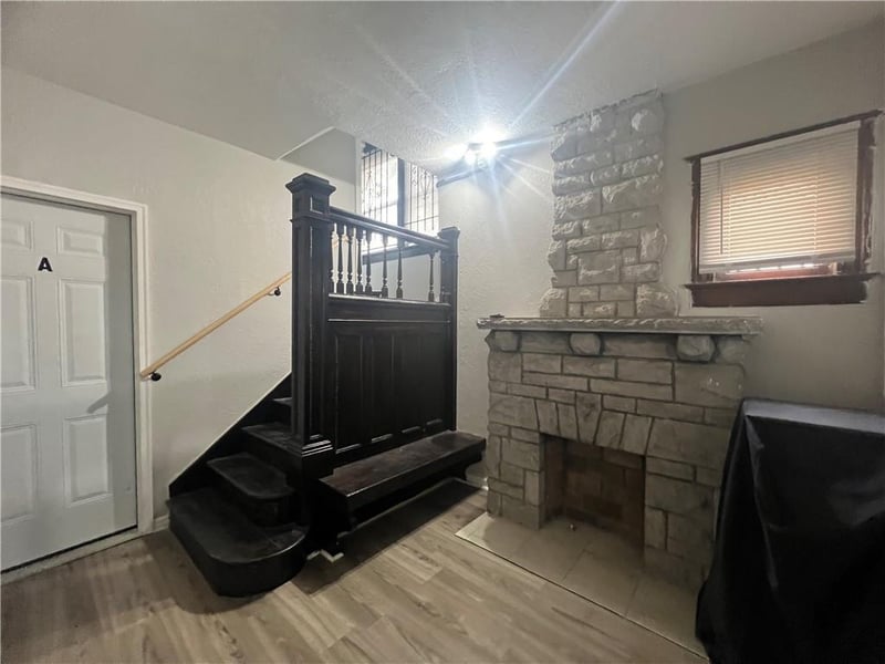 3012 College Ave, Kansas City, MO 64128