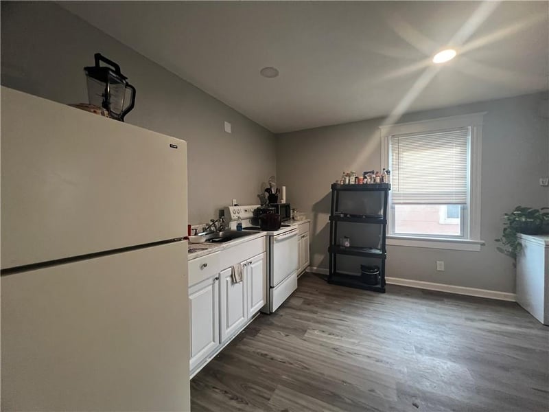 3012 College Ave, Kansas City, MO 64128