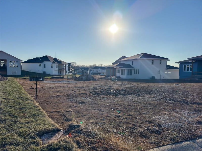 21925 99th Ter, Lenexa, KS 66220