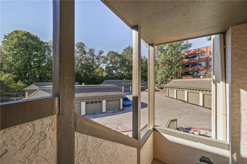 301 Partridge Ave #K, Independence, MO 64055