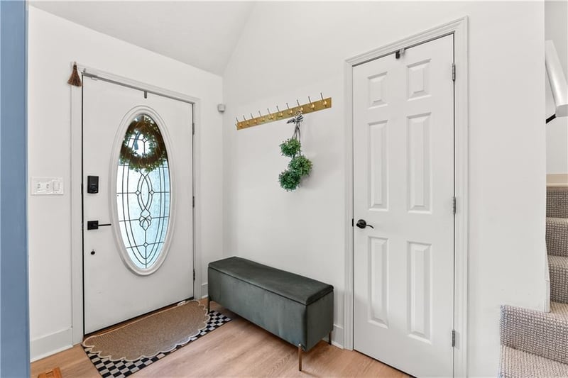 312 Breon Bay Dr, Lee's Summit, MO 64063