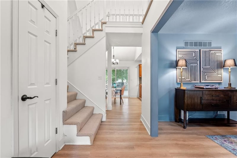 312 Breon Bay Dr, Lee's Summit, MO 64063