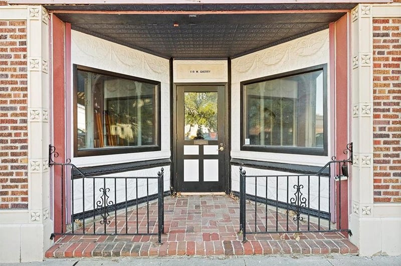 119 Cherry St, Nevada, MO 64772