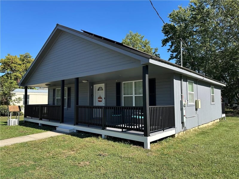 205 Bissell St, Orrick, MO 64077