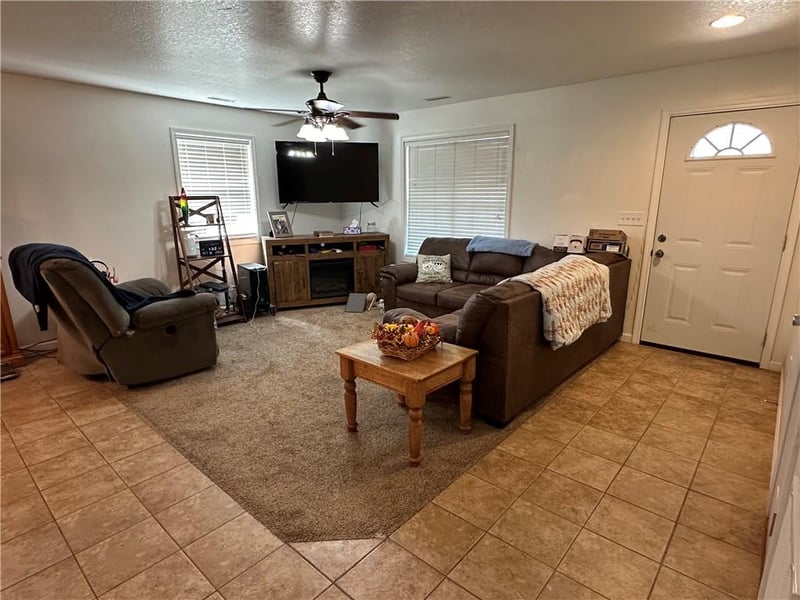 205 Bissell St, Orrick, MO 64077