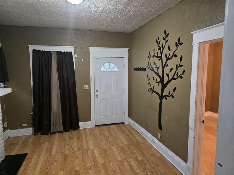 515 Oakley Ave, Kansas City, MO 64123