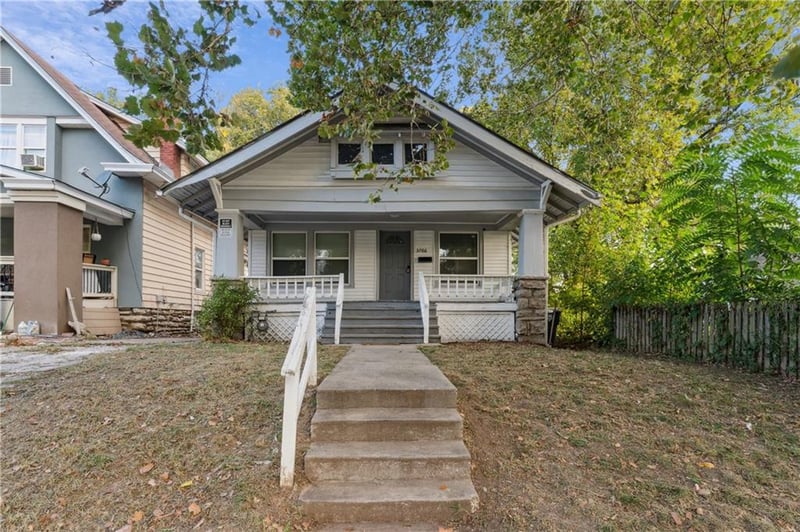 3706 29th St, Kansas City, MO 64128